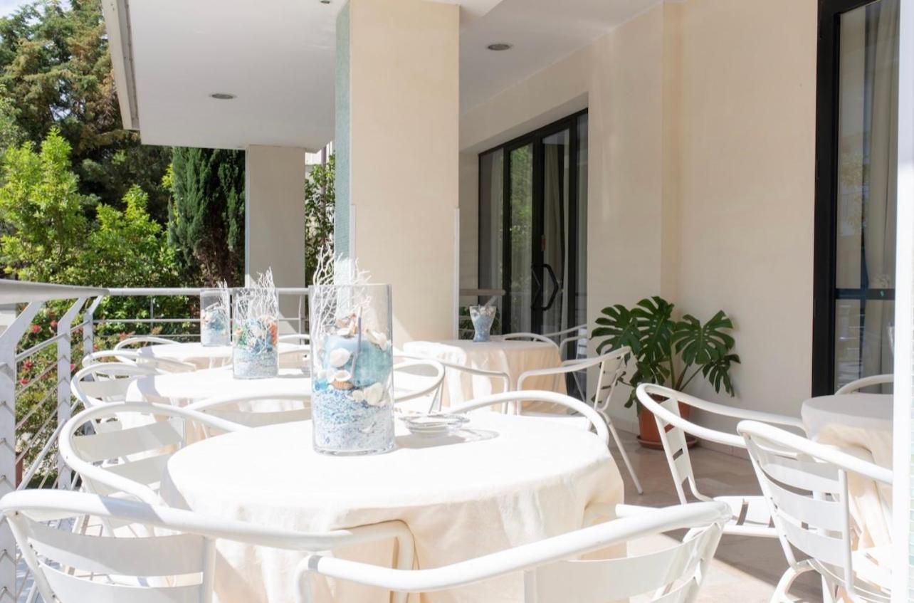Hotel Miro Каттоліка Екстер'єр фото